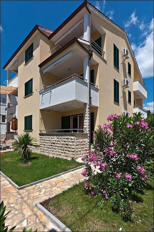 ברודאריצה Villa Veronika מראה חיצוני תמונה